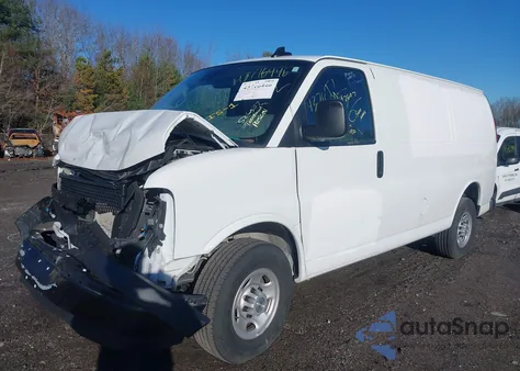 2024 Chevrolet Express Cargo Rwd 2500 Regular Wheelbase Wt из США, поврежденный, VIN 1GCWGAFP6R1250432
